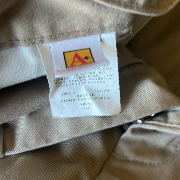 School uniform pants size 36 x 34 - Picture 4 of 6